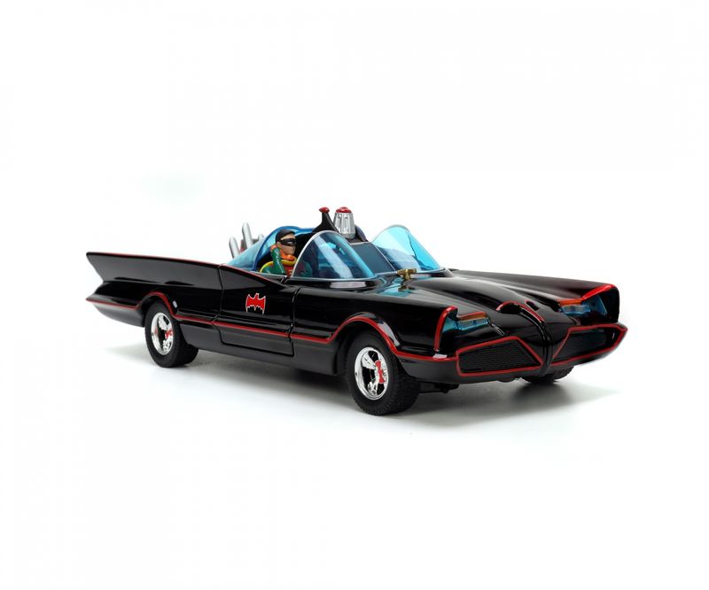 Jada-Toys-Batman-1966-HWR-Deluxe-Batmobile-1-24