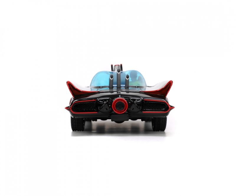 Jada-Toys-Batman-1966-HWR-Deluxe-Batmobile-1-24