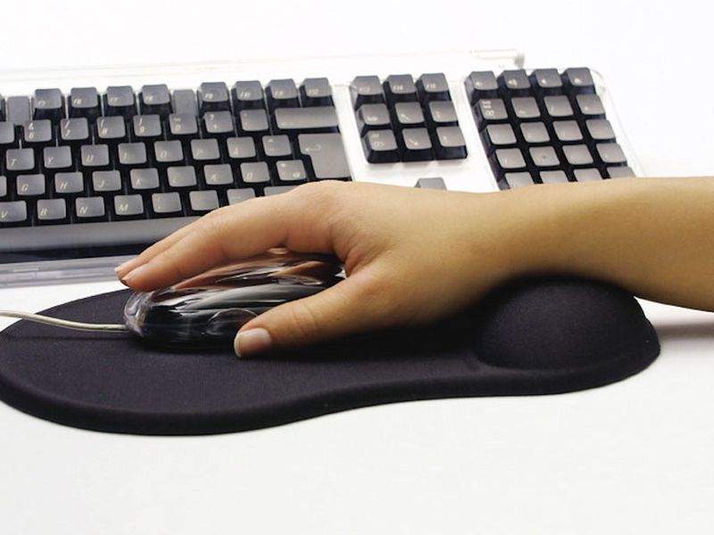 Sandberg-Gel-Mousepad-with-Wrist-Rest