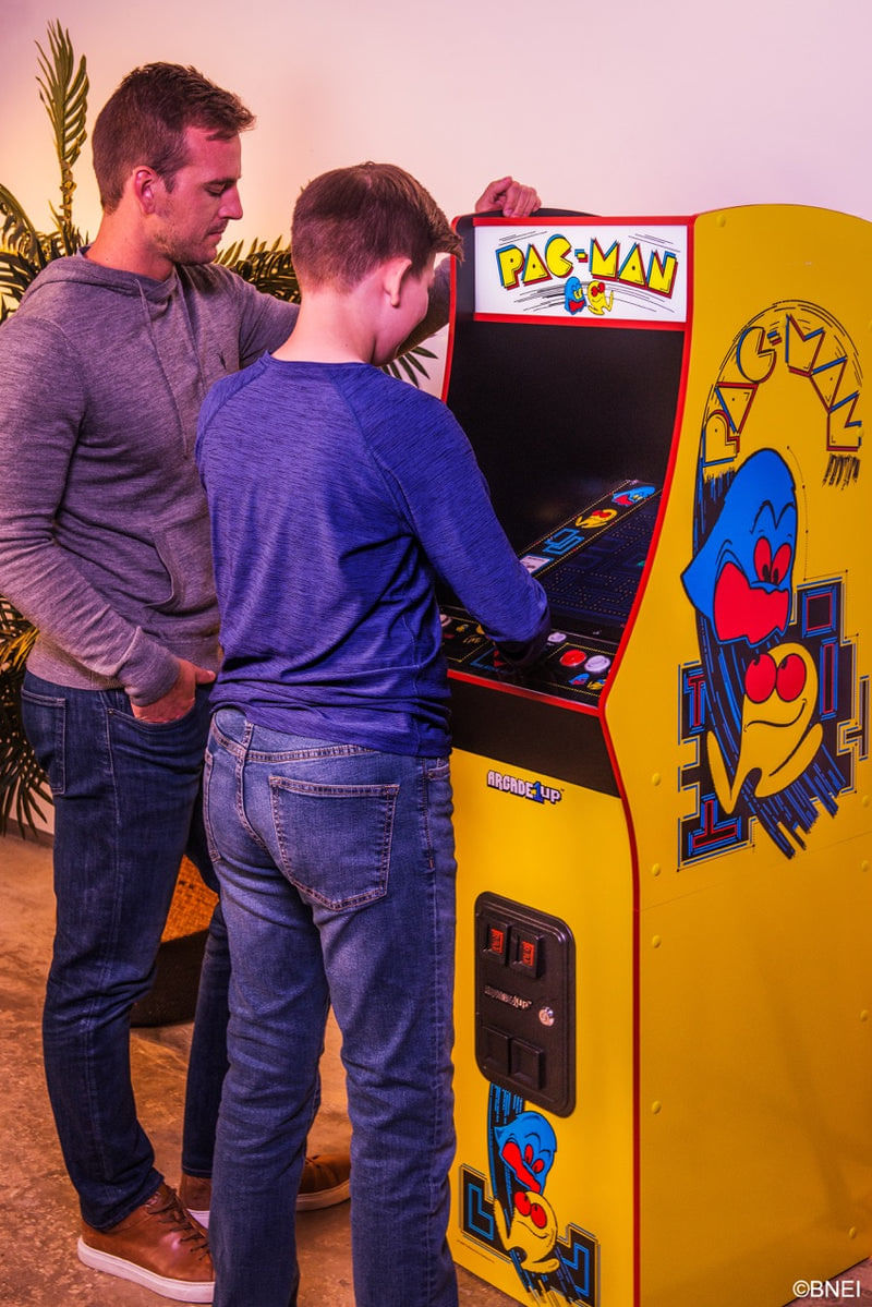 Arcade1Up-Pac-Man-Deluxe