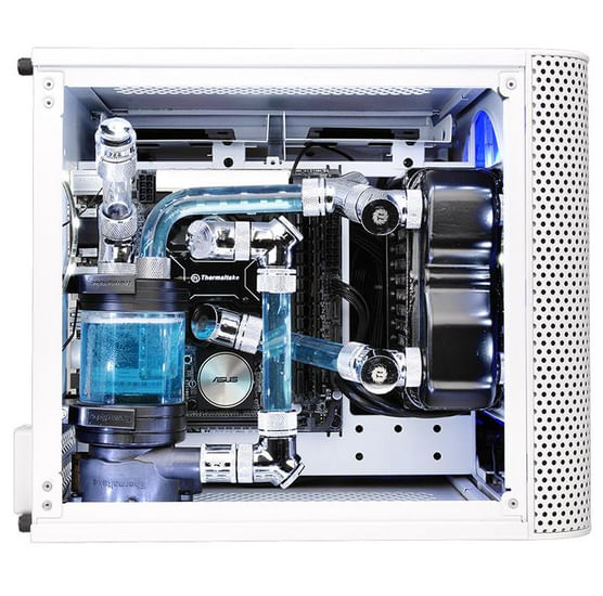 Thermaltake-Core-V1-Snow-Edition-Cubo-Bianco