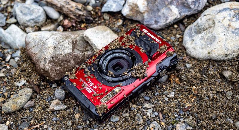 Om-System-Fotocamera-Compatta-Tough-Tg-7-Rosso