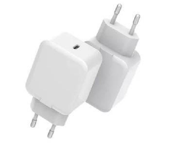 CoreParts-MBXUSB-AC0003-Caricabatterie-per-dispositivi-mobili-Bianco-Interno--USB-C-Power-Charger---20W-5V-12V-1.5A-3A-O