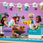 Casa-galleggiante-sul-canale---Lego-Friends-41702