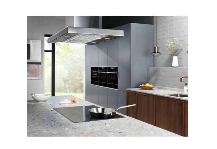 Electrolux-KBW5X-Cantinetta-termoelettrica-Da-incasso-Nero-Acciaio-inossidabile-18-bottiglia-bottiglie