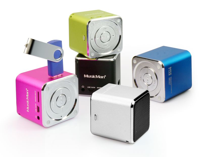 Technaxx-Mini-MusicMan-Soundstation-Schwarz---Portabler-Mini-Lautsprecher---Soundstation-mit-eingebautem-MP3-Player---Sc