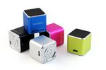 Technaxx-Mini-MusicMan-Soundstation-Schwarz---Portabler-Mini-Lautsprecher---Soundstation-mit-eingebautem-MP3-Player---Sc