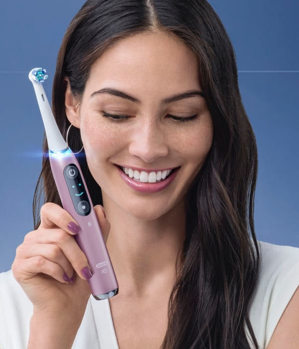 Oral-B-iO-Series-9N-Adulto-Spazzolino-a-vibrazione-Bianco