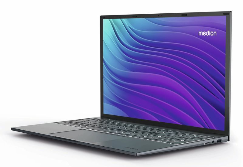 MEDION-AKOYA-MD62602-Intel-Core-i3-i3-1215U-Computer-portatile-406-cm--16---Full-HD-8-GB-LPDDR5-SDRAM-512-GB-SSD-Windows