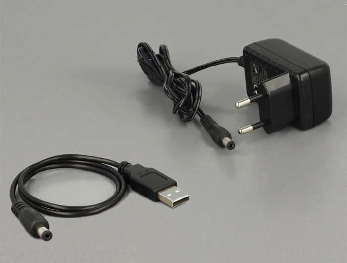 Eingang-1-x-HDMI-A-19-Pin-Buchse---1-x-DC-5-V-Stromanschluss--Ausgang-4-x-HDMI-A-19-Pin-Buchse--High-Speed-HDMI-Spezifik