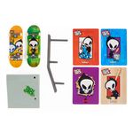 Tech-Deck-MINI-SKATE-FINGERSKATE-VERUSUS-SERIES-Confezione-da-2-mini-skate-assortiti-e-un-ostacolo-per-bambini-dai-4-anni-in-su