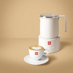 Illy-Milk-Frother-Montalatte-Elettrico-per-Schiuma-Latte-Calda-e-Fredda-e-Cioccolata-Calda