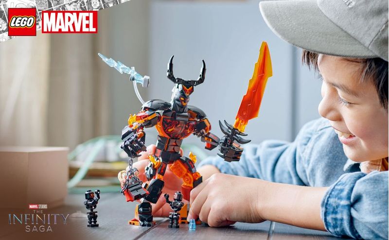 LEGO-Thor-vs.-personaggio-costruibile-di-Surtur