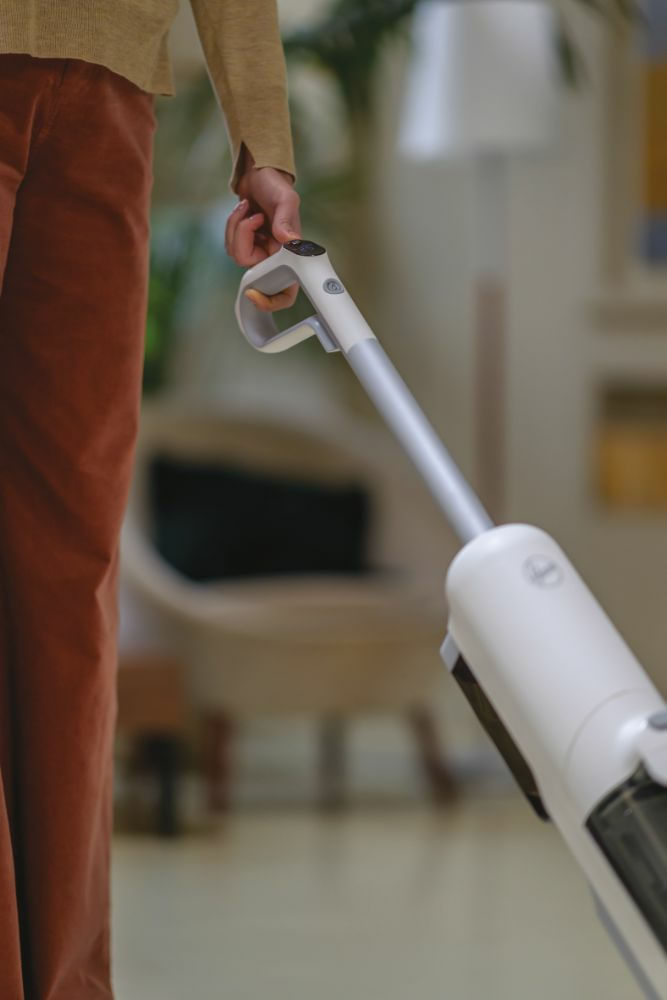 Hoover-HW500-011-Aspirapolvere-e-Lavapavimenti-Funzione-Autopulente-1-detergente-in-dotazione