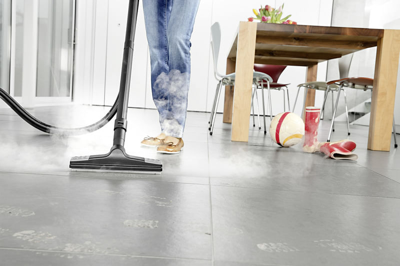 Karcher-SV-7-Pulitore-a-vapore-cilindrico-05-L-2200-W-Nero-Grigio-Bianco