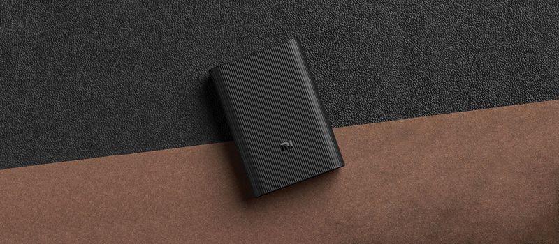 Xiaomi-Mi-Power-Bank-3-Ultra-Compact-Polimeri-di-litio--LiPo--10000-mAh-Nero