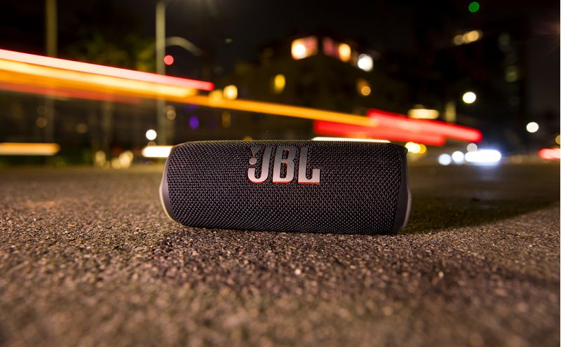 JBL-Flip-6-Nero-30-W