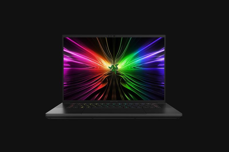 Razer-Blade-16--QHD-240Hz-OLED-i9-14900HX-16GB-1TB-SSD-RTX4070-Win11