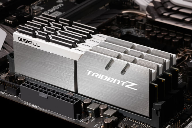 Serie-TridentZ---DDR4---kit---64-GB-8-x-8-GB