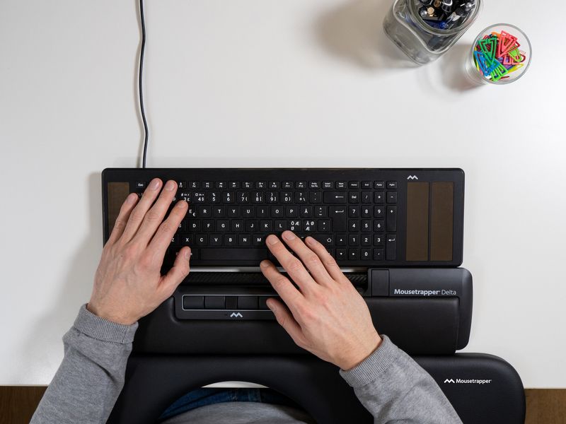 Mousetrapper-Delta-Regular-mouse-Ufficio-USB-tipo-A-4000-DPI