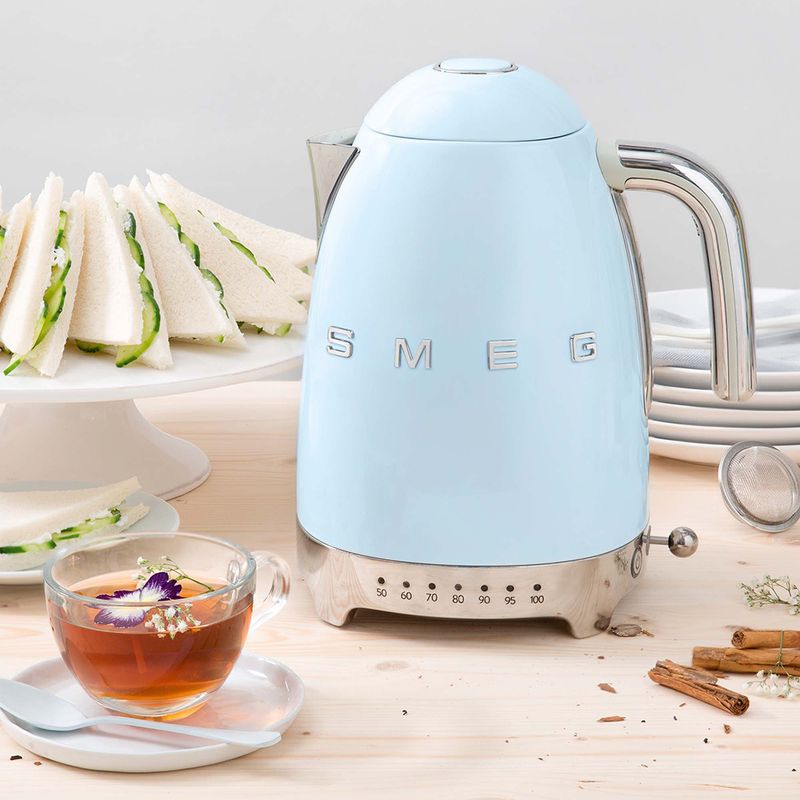 Smeg-Bollitore-A-Temperatura-Variabile-50-s-Style-–-Azzurro-LUCIDO-–-KLF04PBEU