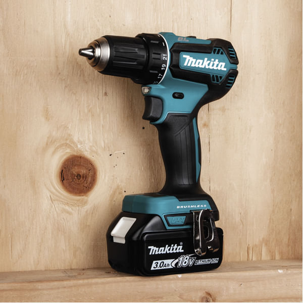 Makita-DDF485ZJ-trapano-1900-Giri-min-Senza-chiave-17-kg-Nero-Blu