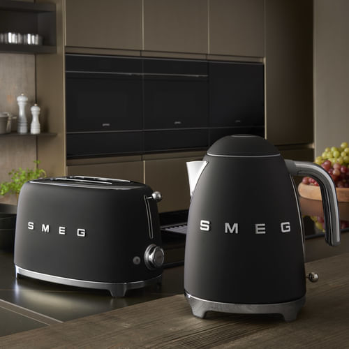 BOLLITORE-SMEG-STILE-ANNI--50-NERO-OPACO-KLF03BLMEU