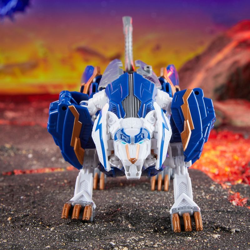 Hasbro-Transformers--Legacy-United-Voyager-Class-Prime-Universe-Thundertron