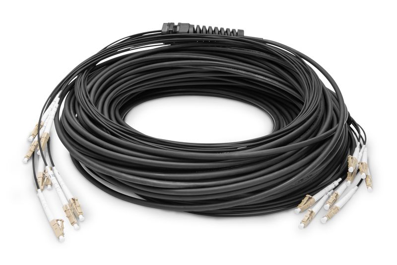 Cavo-breakout-universale-preassemblato-in-fibra-ottica-multimodale-OM4-8-fibre