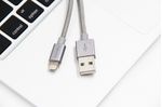 Cavo-dati-USB-Nevox-Lightning-MFi-nylon-intrecciato-1M-grigio-argento