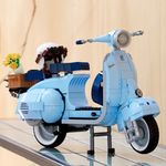 LEGO-Vespa-125-10298