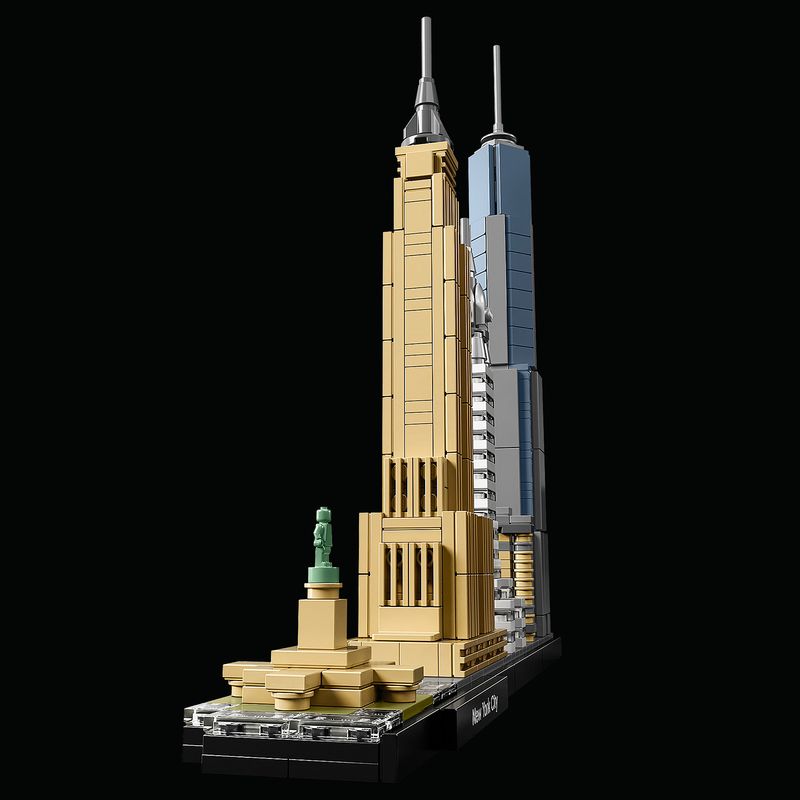 LEGO-Architecture-New-York-City-21028