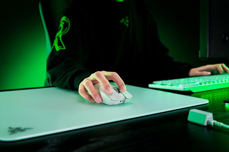 Mouse-da-gioco-Razer-Viper-V3-Pro-bianco