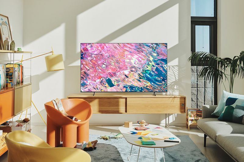 Samsung-Series-6-TV-QLED-4K-55”-QE55Q60B-Smart-TV-Wi-Fi-Black-2022-Quantum-HDR-Ultra-sottile-Colori-Ultra-luminosi