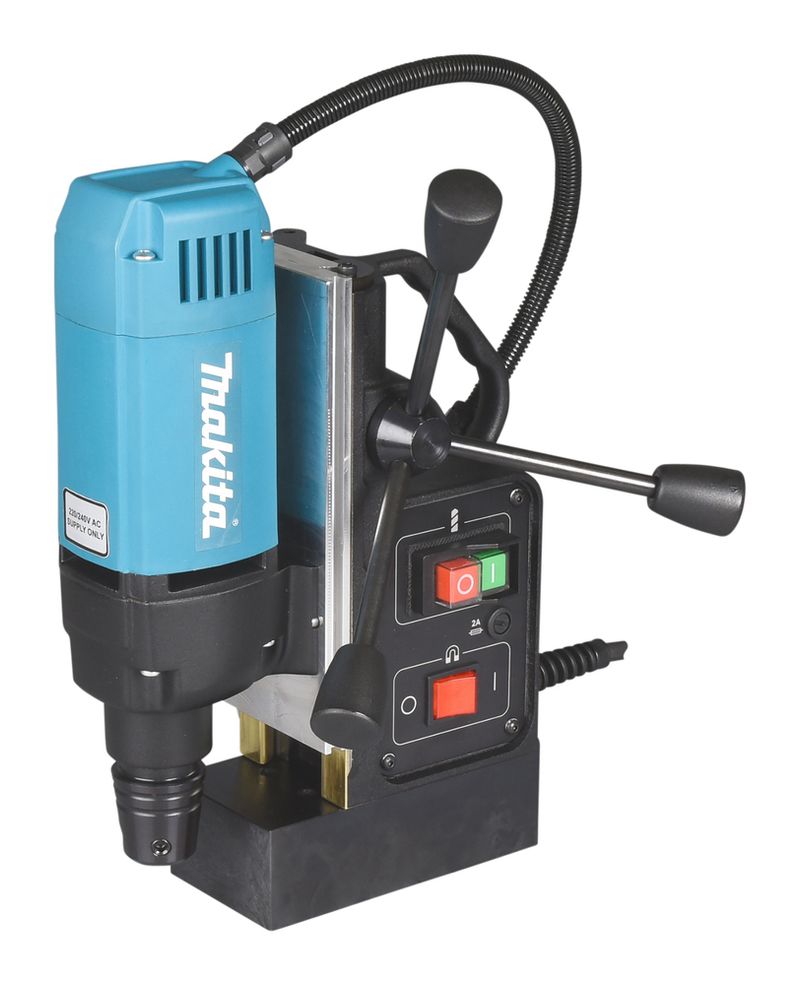 Makita-HB350-2.-Produktdesign--Gerader-Bohrer.-Spannbereich--max.---35-cm-Leerlaufdrehzahl--max.---850-RPM.-Energieque