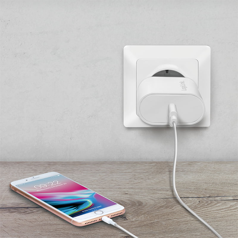 Alimentazione---20-Watt---3-A---PD-USB-C