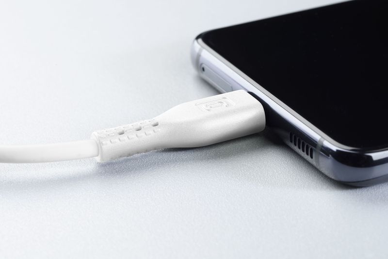 Cellularline-Power-Cable-120cm---USB-C-to-USB-C