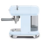 Macchina-per-caffe-espresso-Smeg-con-portafiltro-Anni--50-Style-Pastel-Blue-ECF01PBEU