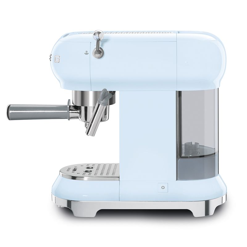 Macchina-per-caffe-espresso-Smeg-con-portafiltro-Anni--50-Style-Pastel-Blue-ECF01PBEU