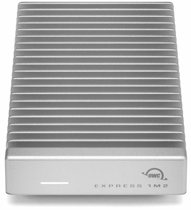 US4EXP1MT04-Express-1M2-USB4-da-40-TB---oltre-3000-MB-s-su-Mac-dotati-e