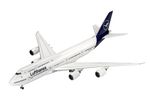 Revell-Boeing-747-8-Lufthansa--New-Livery--Flugzeug--03891-