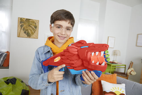 Nerf-Junior-Wild---Lionfury-blaster-facile-da-usare-16-dardi-Elite-blaster--giocattoli-a-tema-leoni-giocattoli-da-esterno