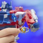 Transformers-Power-Flip-Optimus-Prime--Orion-Pax--action-figure-interattiva