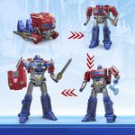 Transformers-Power-Flip-Optimus-Prime--Orion-Pax--action-figure-interattiva