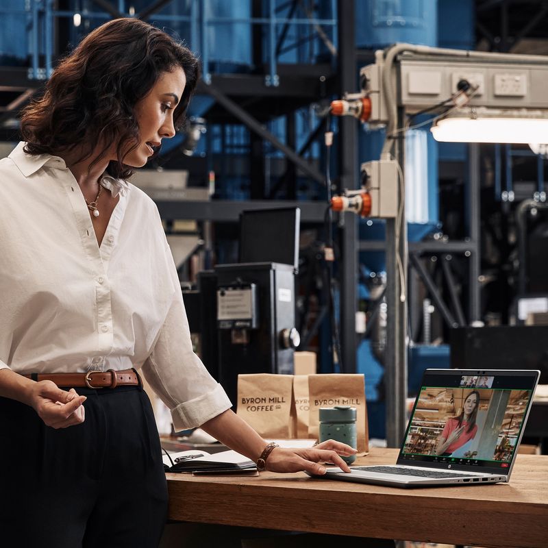 HP-ProBook-440-G9-i7-1255U-16Gb-Hd-512Gb-Ssd-14--Windows-10-Pro