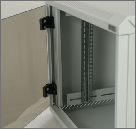 Custodia-da-parete-Triton-19--18U-RBA-2-parti-600-x-515-m-porta-interamente-in-vetro