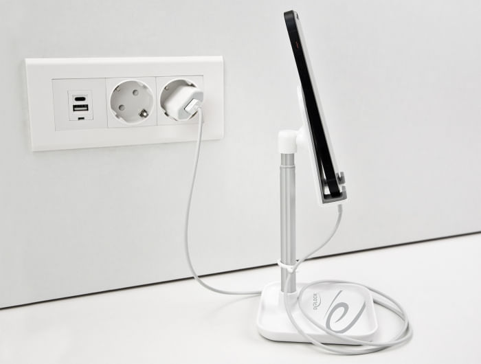 Delock-supporto-telescopico-per-smartphone-e-tablet-con-ripiano