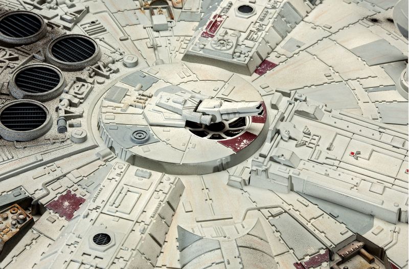 Revell-05659-Star-Wars-Millennium-Falcon-Science-Fiction-Bausatz-1-72--05659-