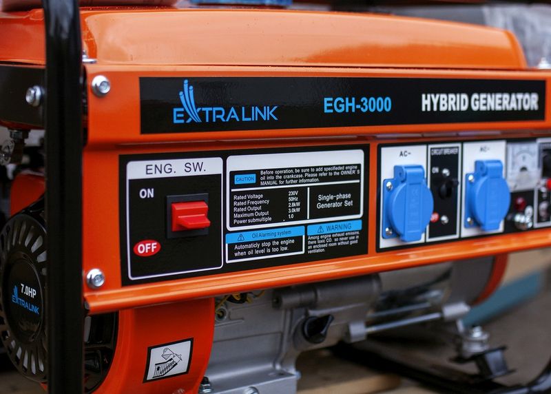 Extralink-EGH-3000-|-Generatore-di-corrente-|-ibrido-3kW-1F