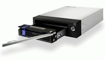 IcyDock-DataCage-Basic-MB876SK-B---3.5--SATA-Hard-Drive-Hot-Swap-EZ-Tray-Mobile-Rack-for-External-5.25--Bay